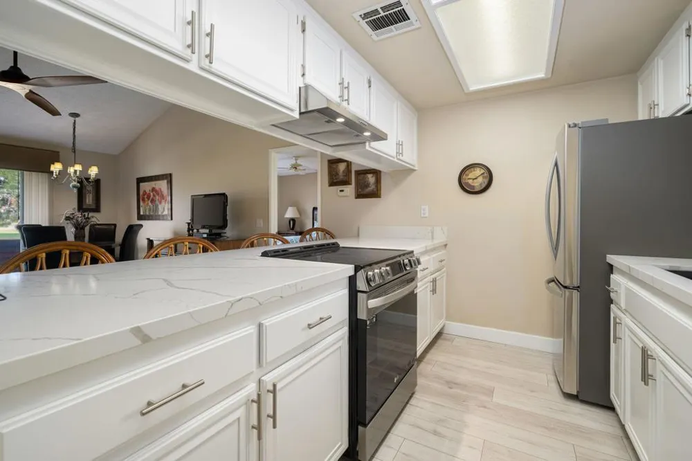 40523 Preston Trail Palm Desert, CA 92211
