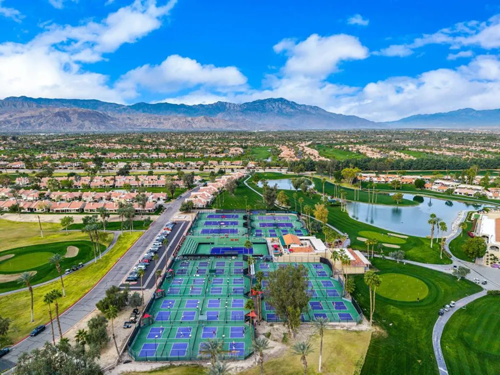 40523 Preston Trail Palm Desert, CA 92211