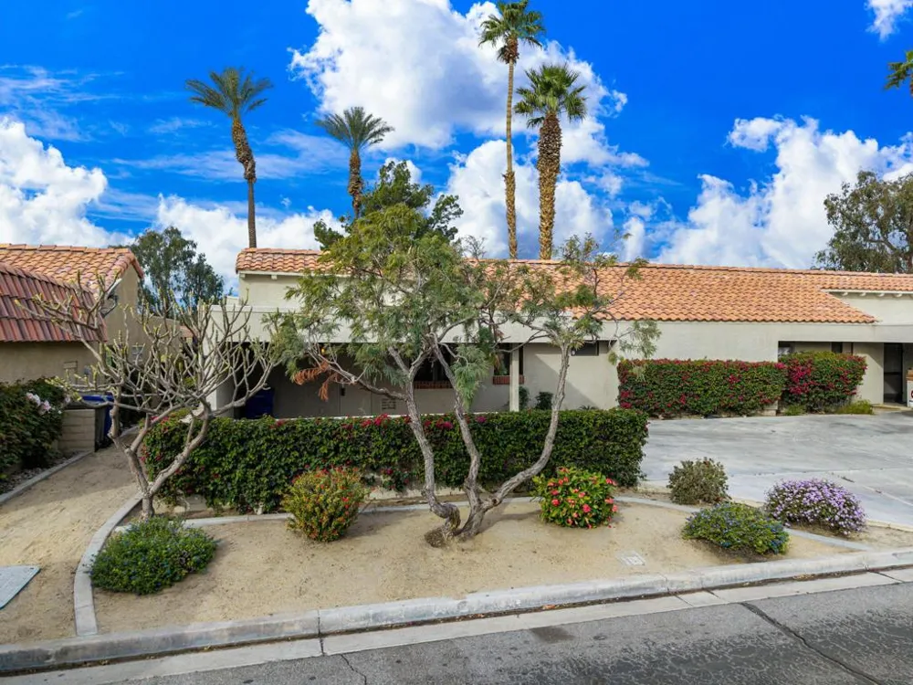 40523 Preston Trail Palm Desert, CA 92211