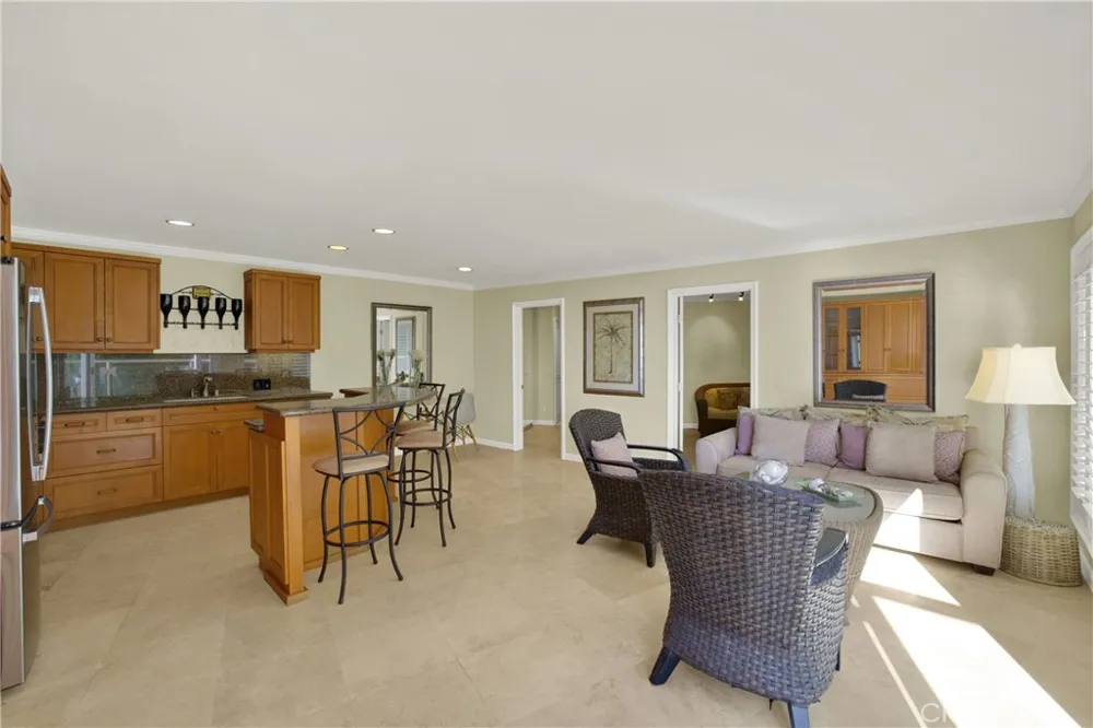 31561 Table Rock Drive #213 Laguna Beach, CA 92651