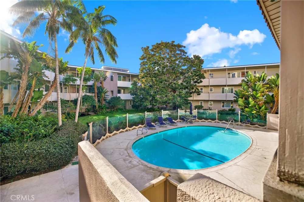 31561 Table Rock Drive #213 Laguna Beach, CA 92651