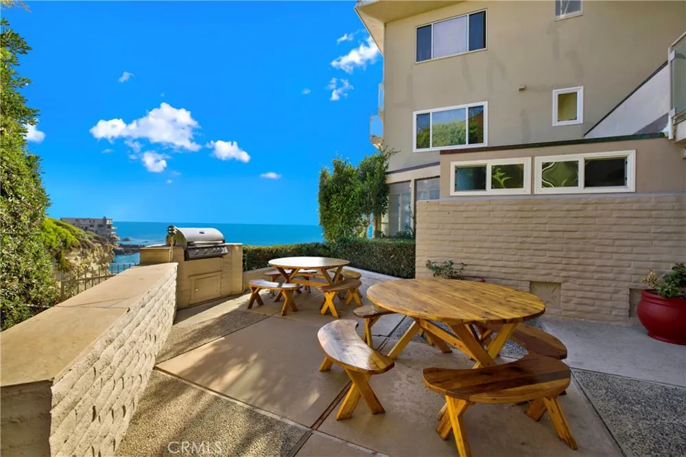 31561 Table Rock Drive #213 Laguna Beach, CA 92651