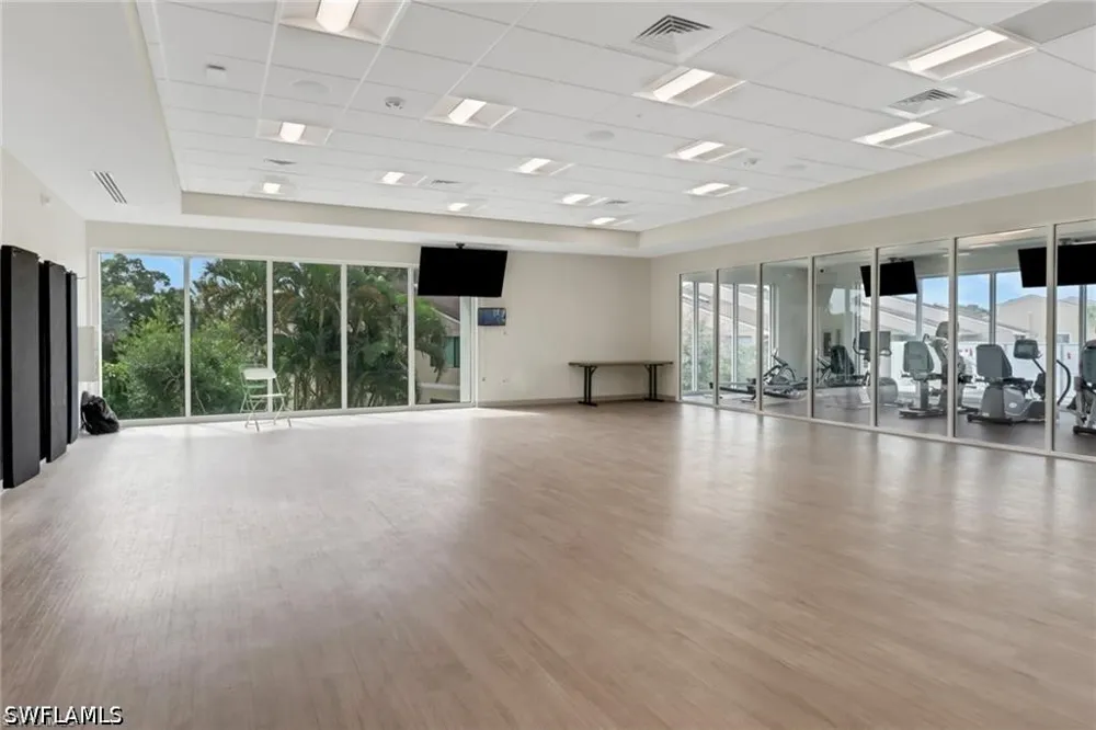 Foxfire Lane #303 Naples, FL 34104