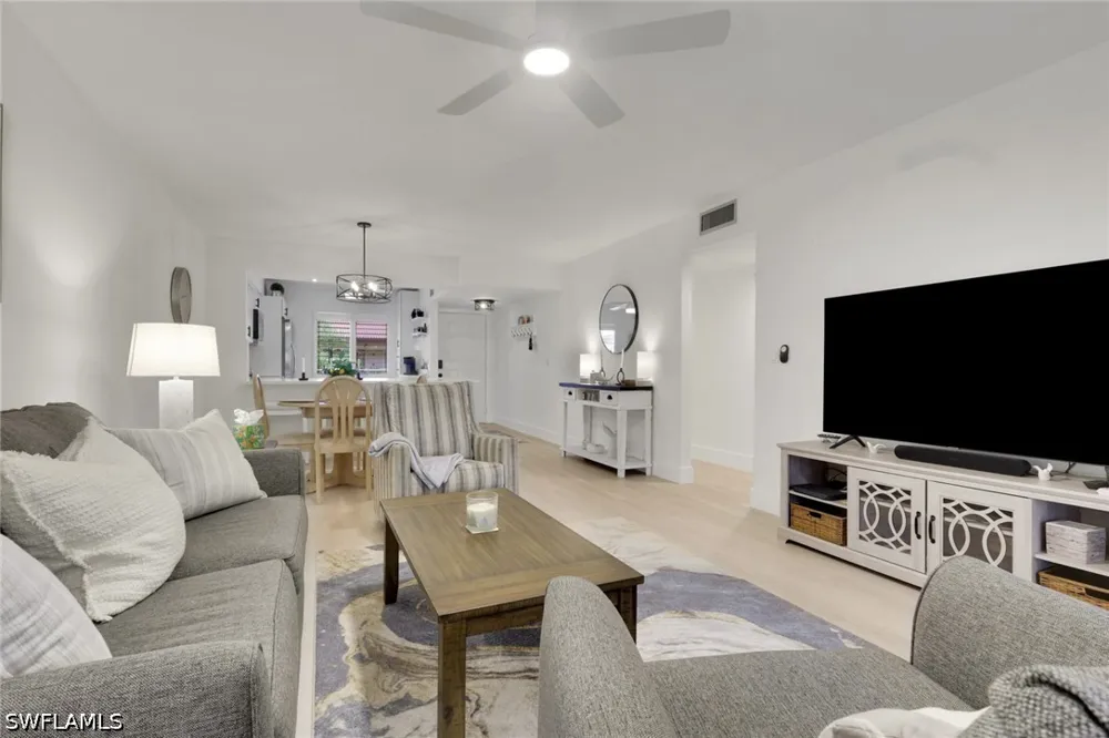 Foxfire Lane #303 Naples, FL 34104
