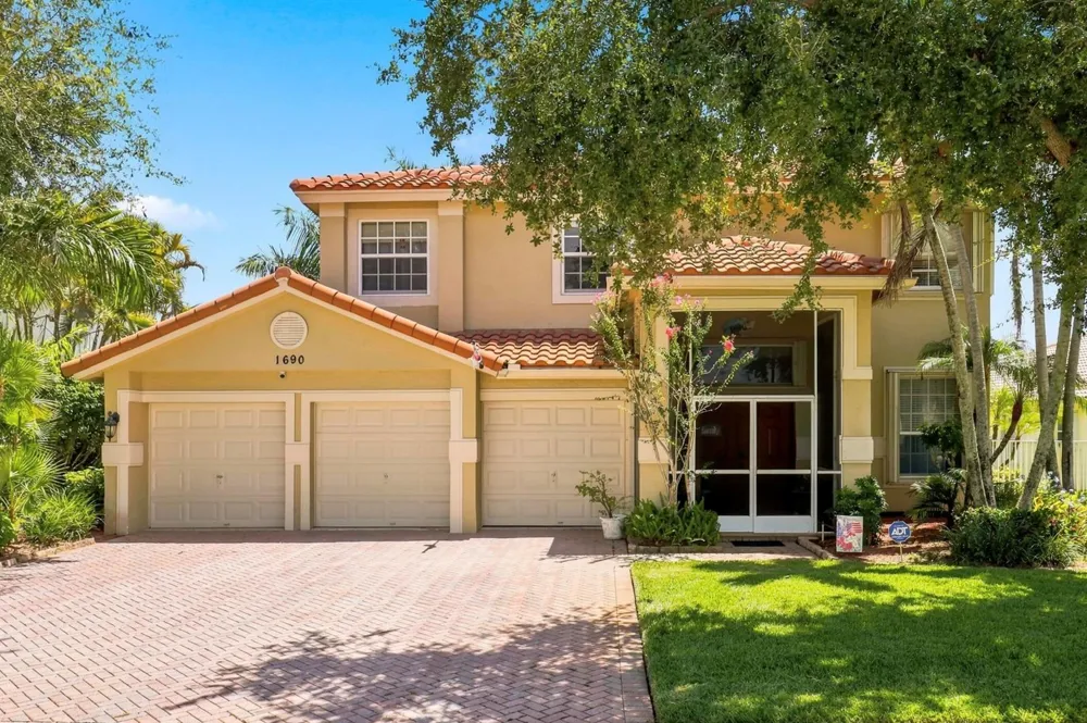 1690 Corsica Drive Wellington, FL 33414