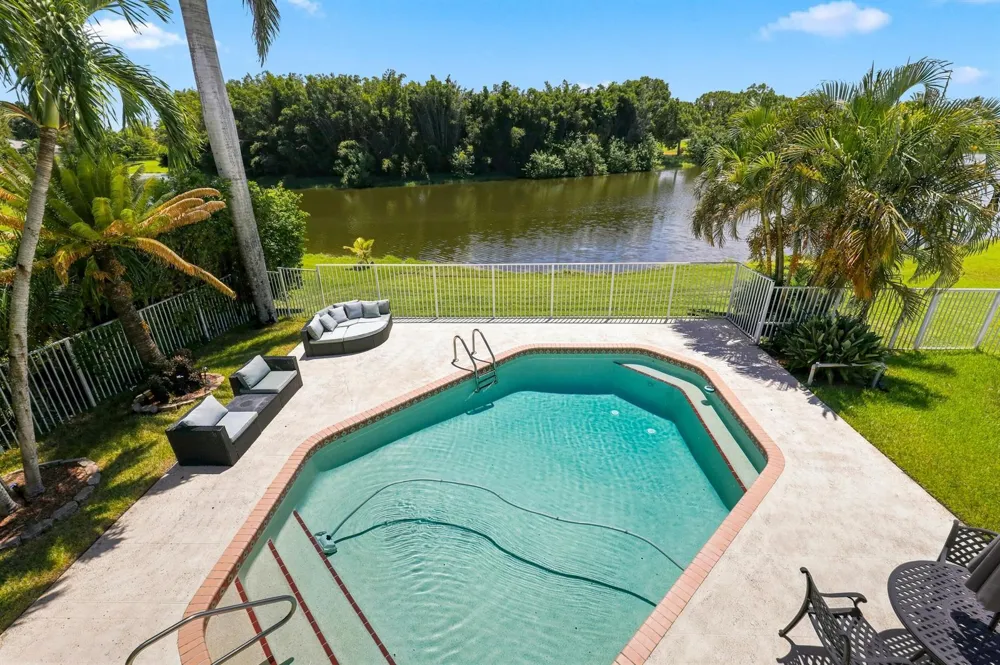 1690 Corsica Drive Wellington, FL 33414