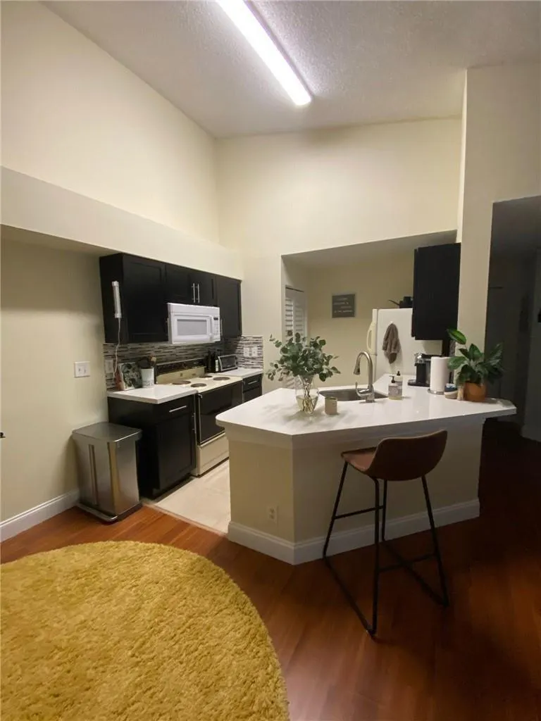 9999 SUMMERBREEZE DRIVE #206 Sunrise, FL 33322