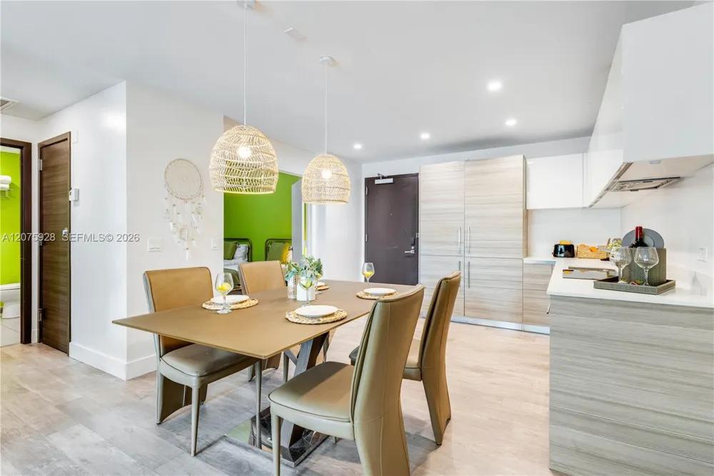 777 Ocean Dr #N214 Hollywood, FL 33019