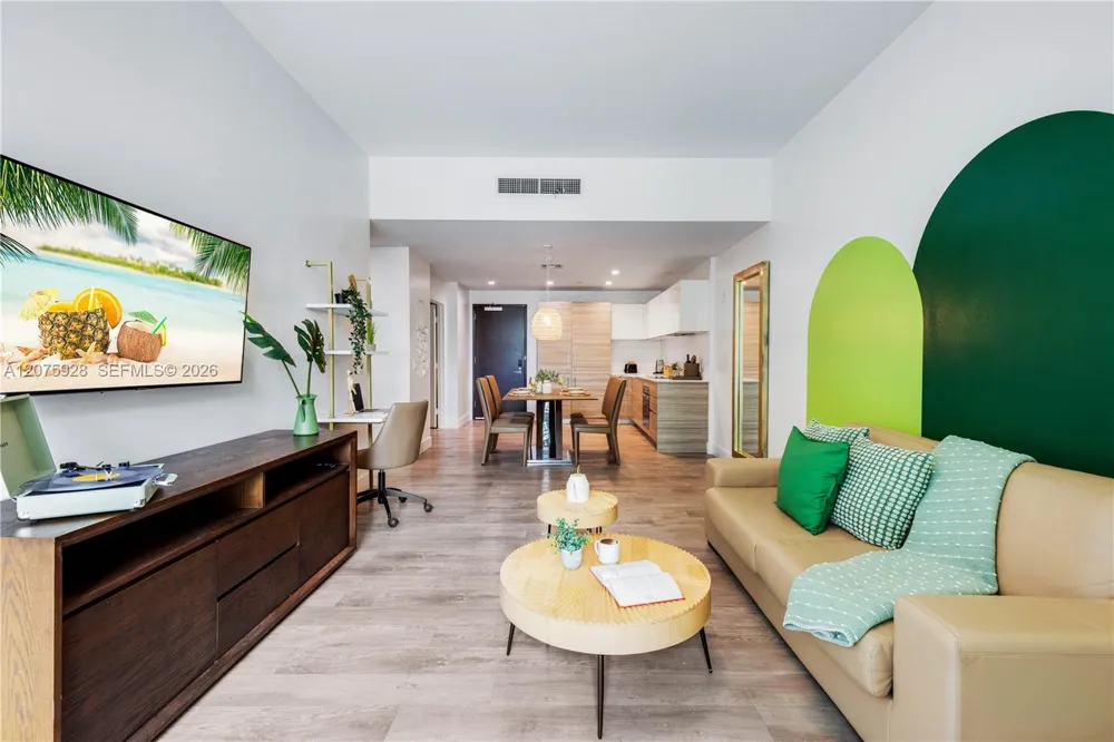 777 Ocean Dr #N214 Hollywood, FL 33019