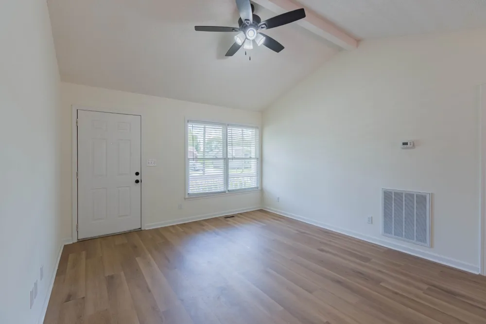 3820 Marla Cir Clarksville, TN 37042