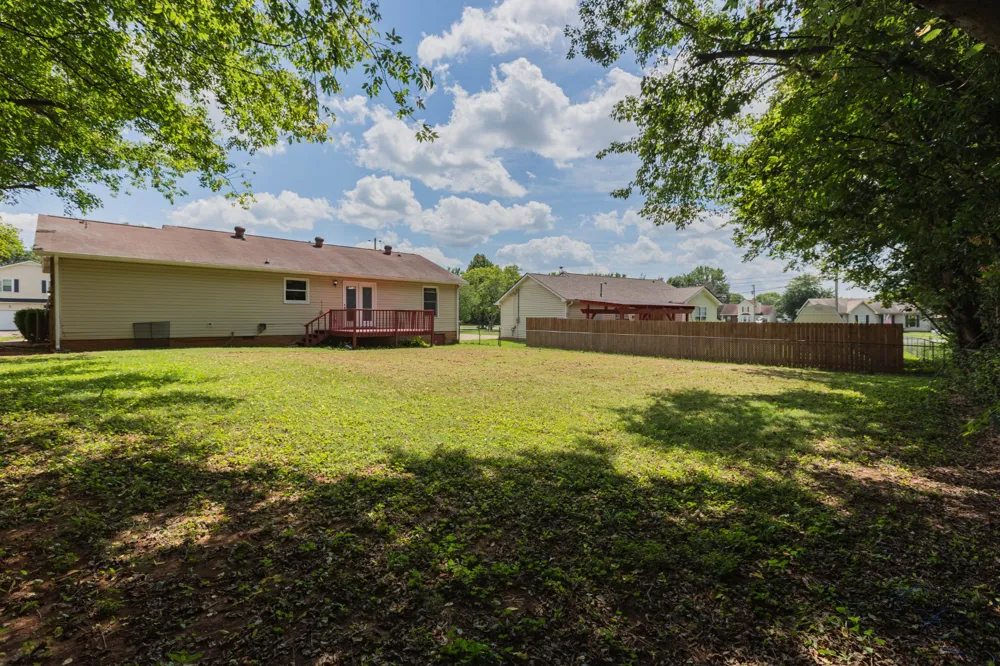 3820 Marla Cir Clarksville, TN 37042