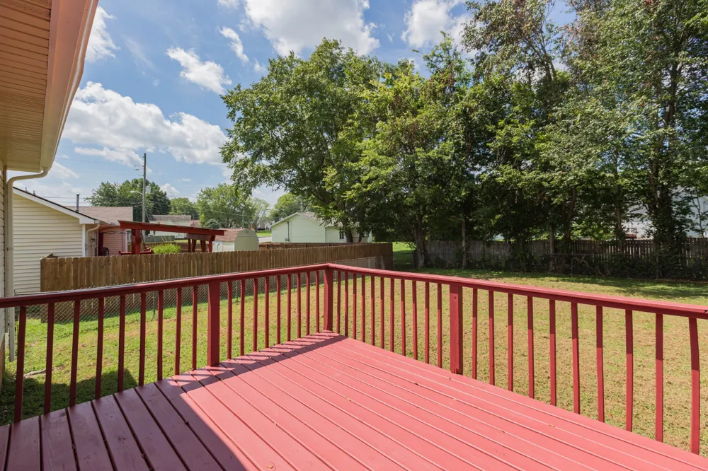 3820 Marla Cir Clarksville, TN 37042