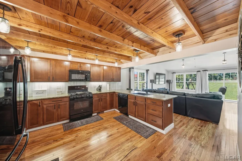 2301 Wolf Creek Highway Adrian Township, MI 49221