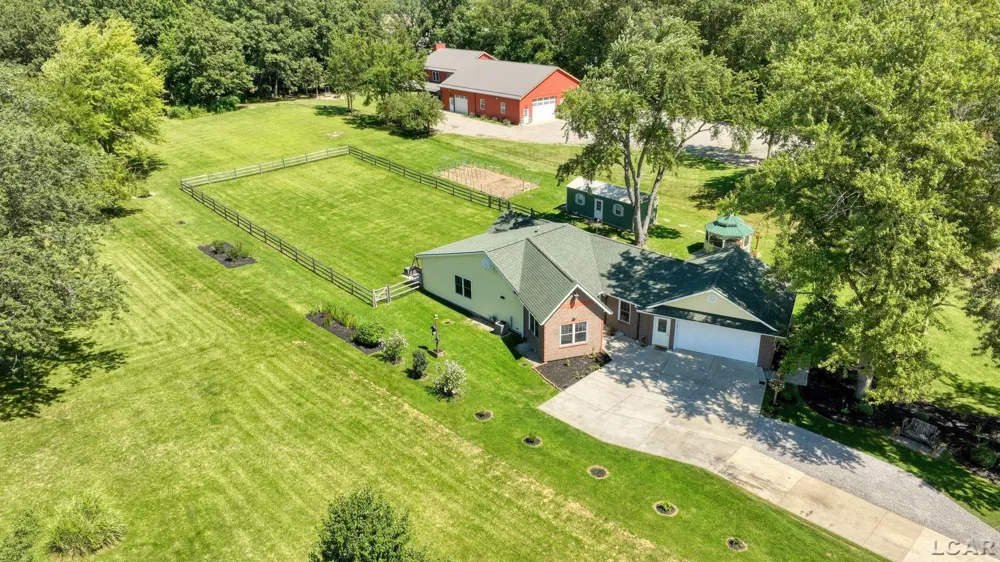 2301 Wolf Creek Highway Adrian Township, MI 49221