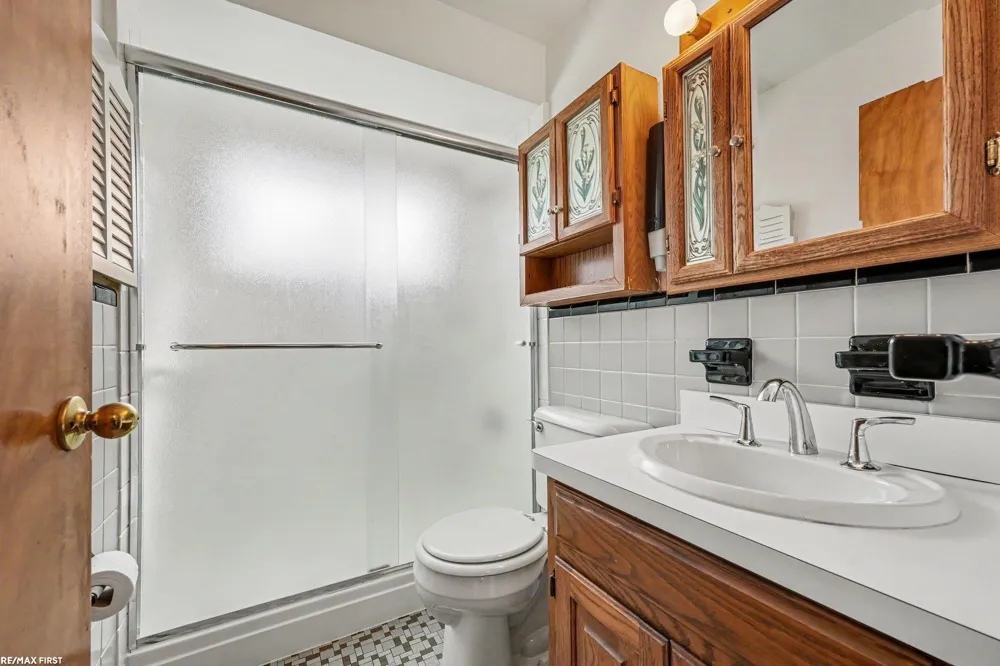 26740 Barbara Street Roseville City, MI 48066