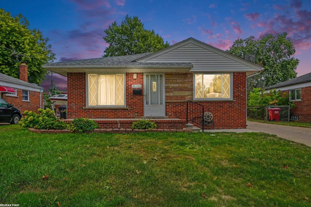 26740 Barbara Street Roseville City, MI 48066