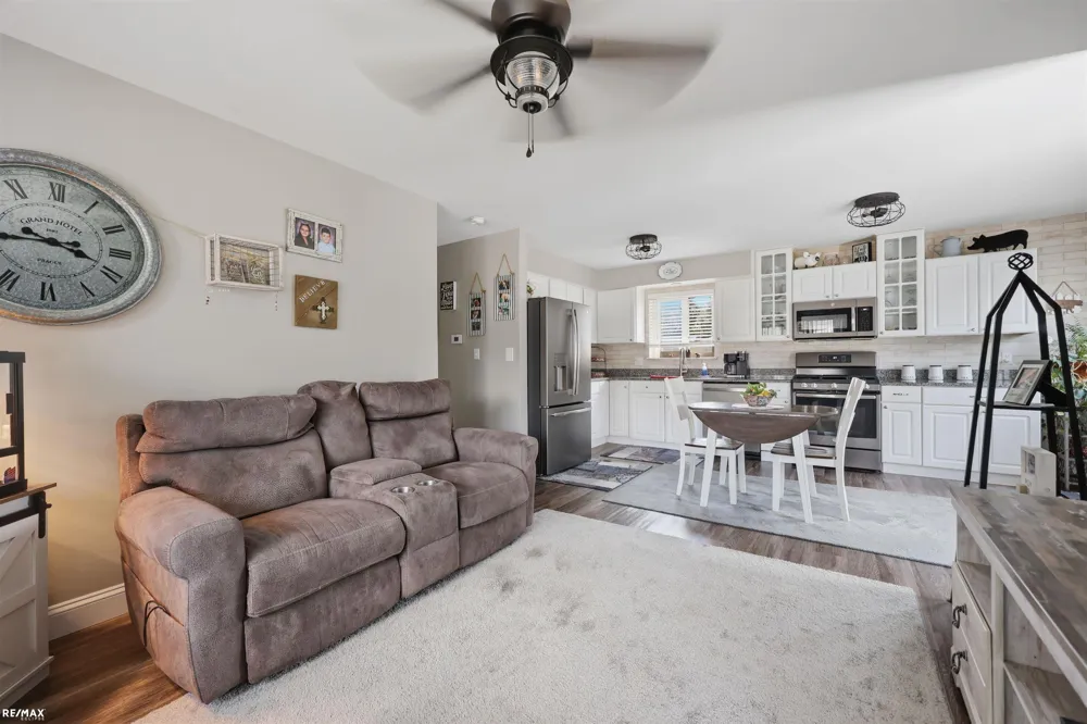 18016 Fairwood Drive Clinton Charter Township, MI 48035
