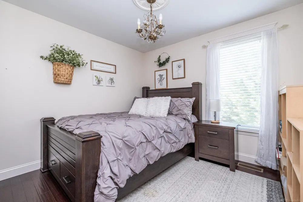 56277 Oasis Drive Macomb Township, MI 48042