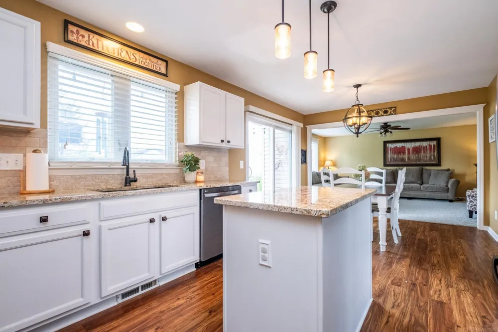 56277 Oasis Drive Macomb Township, MI 48042