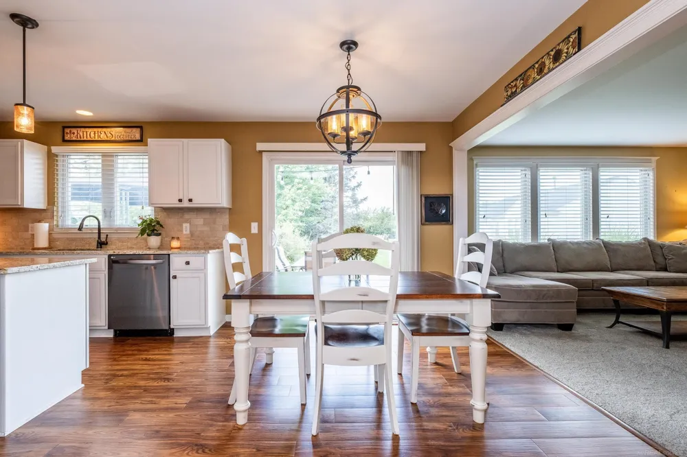 56277 Oasis Drive Macomb Township, MI 48042