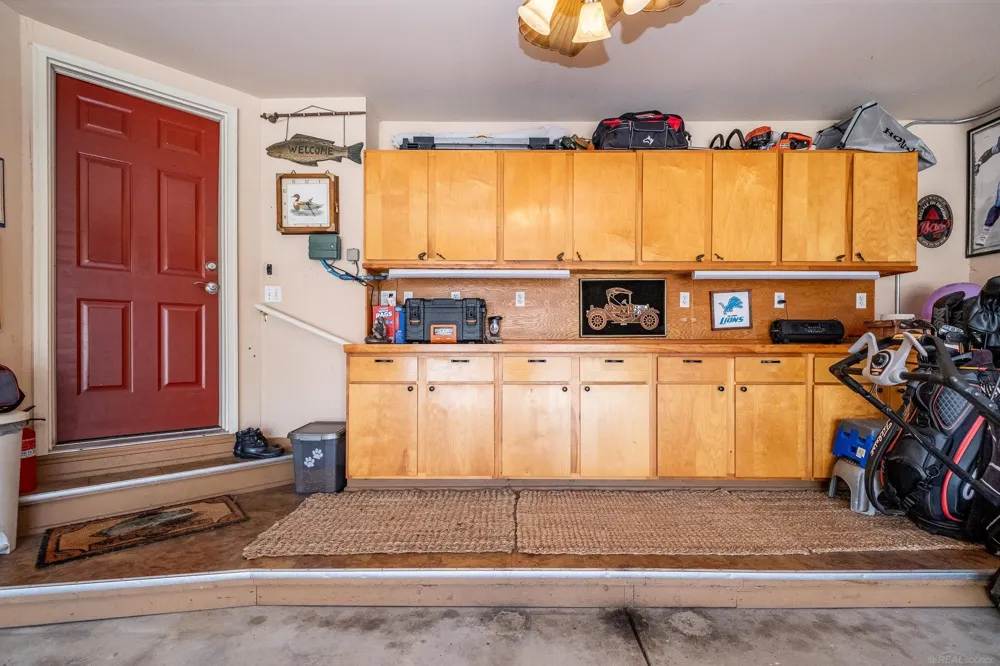 56277 Oasis Drive Macomb Township, MI 48042