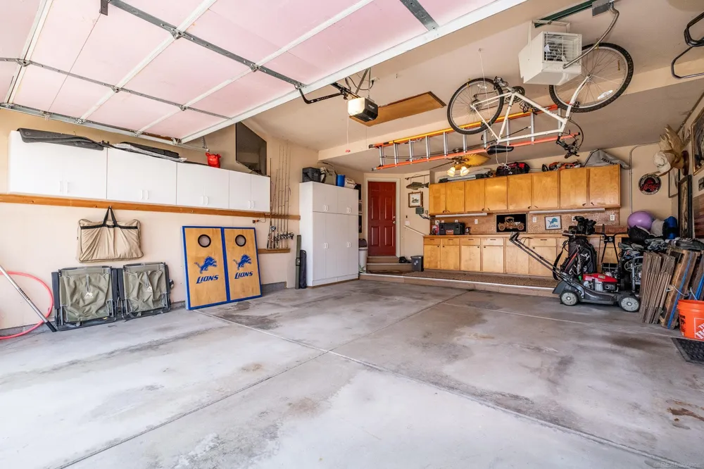 56277 Oasis Drive Macomb Township, MI 48042
