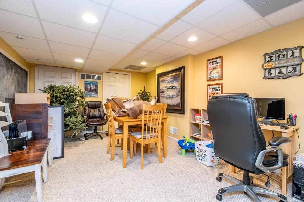 56277 Oasis Drive Macomb Township, MI 48042
