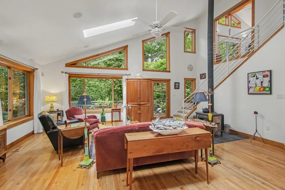 1735 Darling Lane Ganges Township, MI 49408