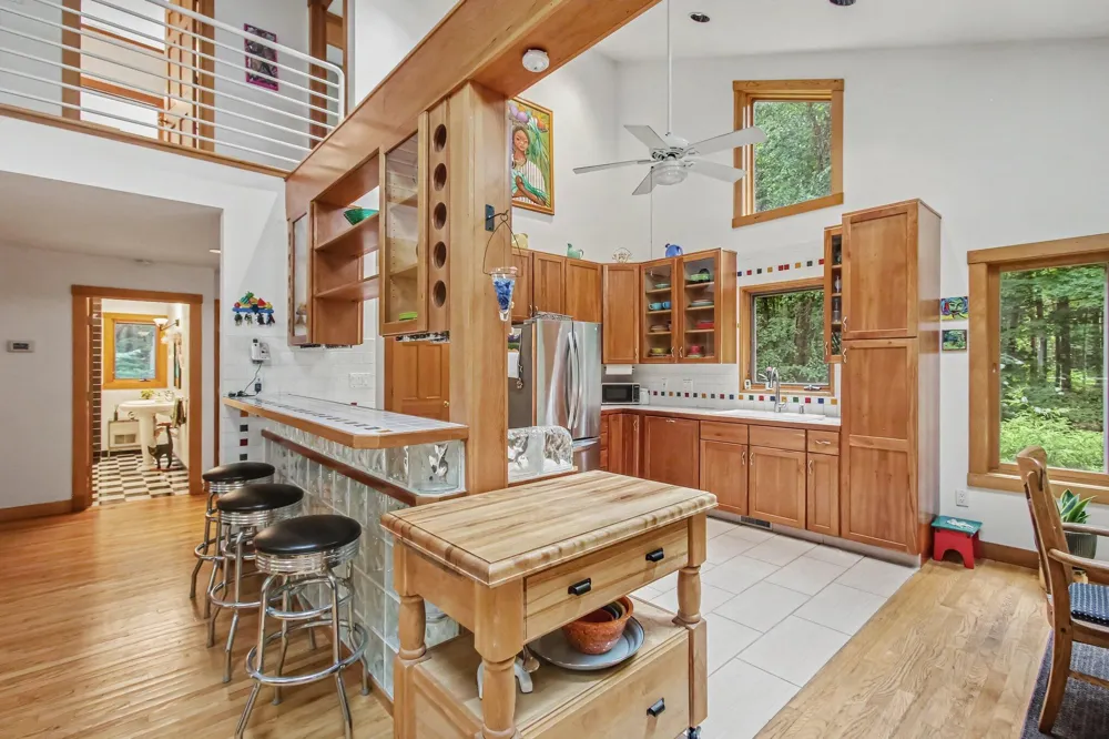 1735 Darling Lane Ganges Township, MI 49408
