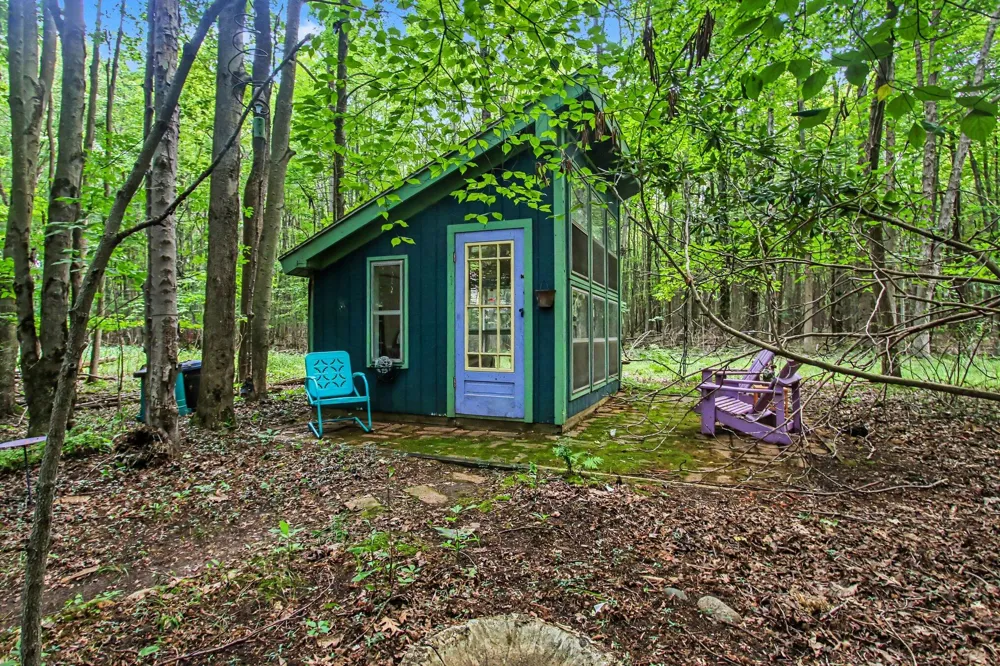 1735 Darling Lane Ganges Township, MI 49408