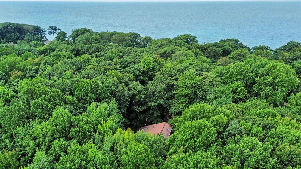 1735 Darling Lane Ganges Township, MI 49408