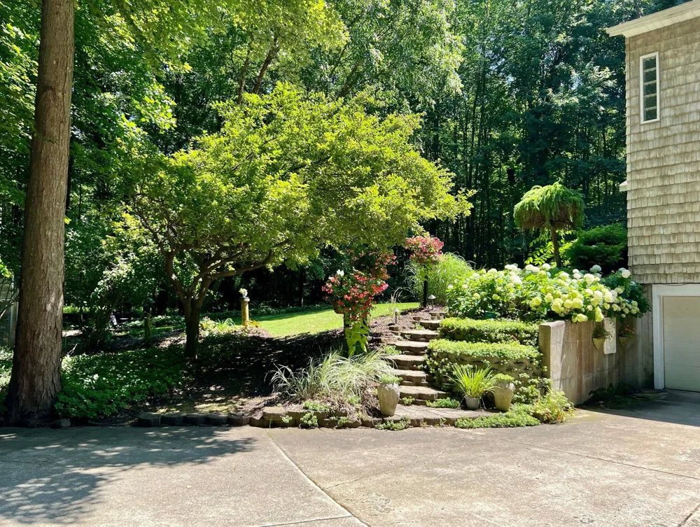 1735 Darling Lane Ganges Township, MI 49408