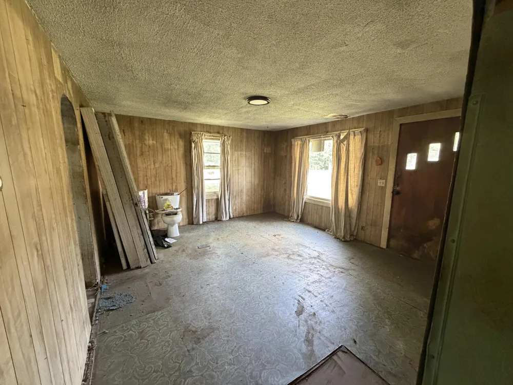 617 W Allegan Street Otsego Township, MI 49078