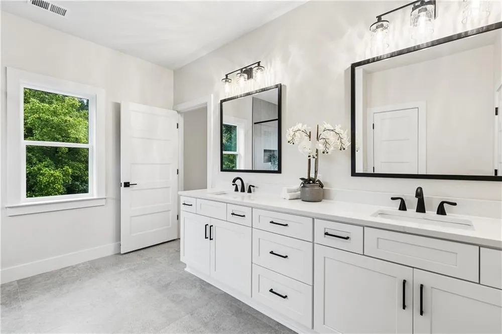 3346 Lawrence Street Scottdale, GA 30079