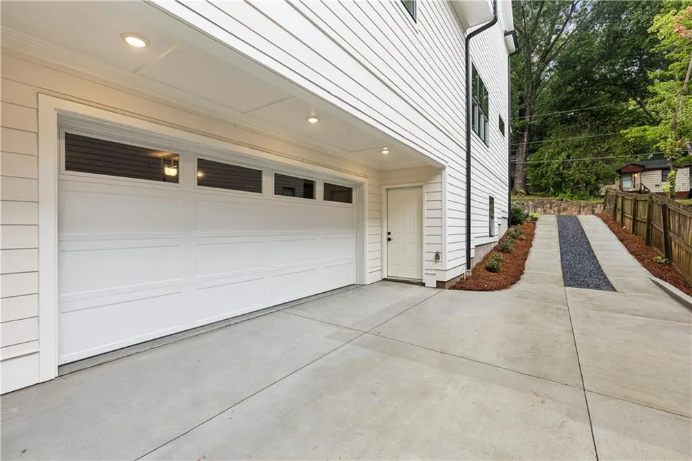 3346 Lawrence Street Scottdale, GA 30079