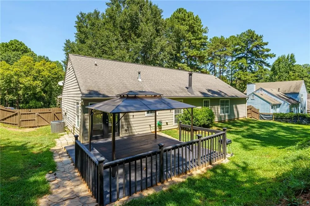 4460 Whitt Station Run NW Acworth, GA 30101