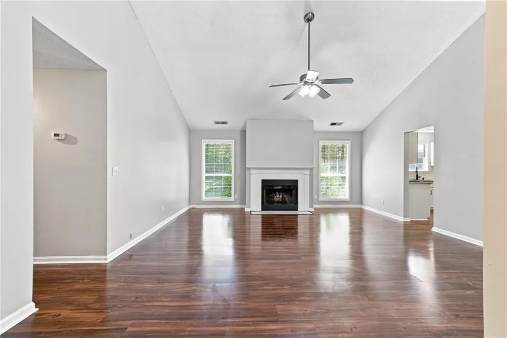 4460 Whitt Station Run NW Acworth, GA 30101