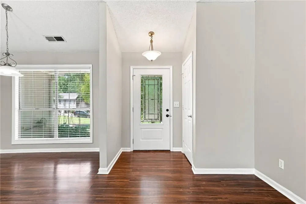4460 Whitt Station Run NW Acworth, GA 30101
