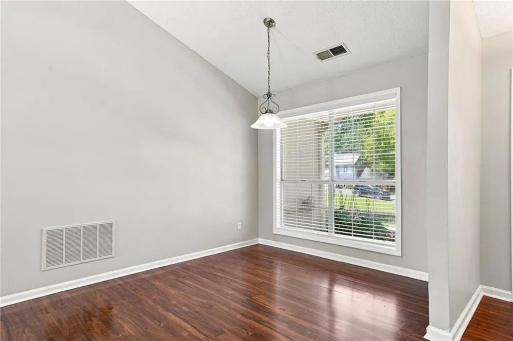 4460 Whitt Station Run NW Acworth, GA 30101
