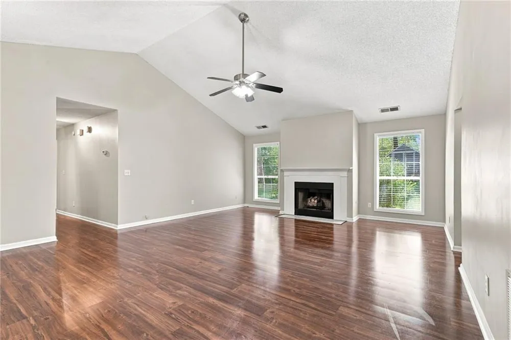 4460 Whitt Station Run NW Acworth, GA 30101
