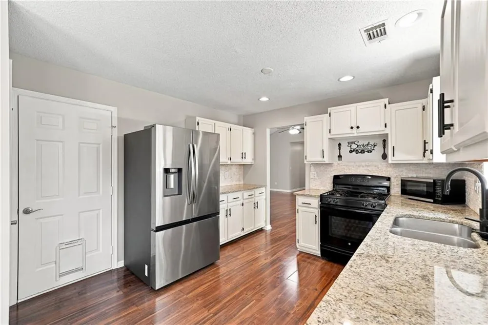 4460 Whitt Station Run NW Acworth, GA 30101