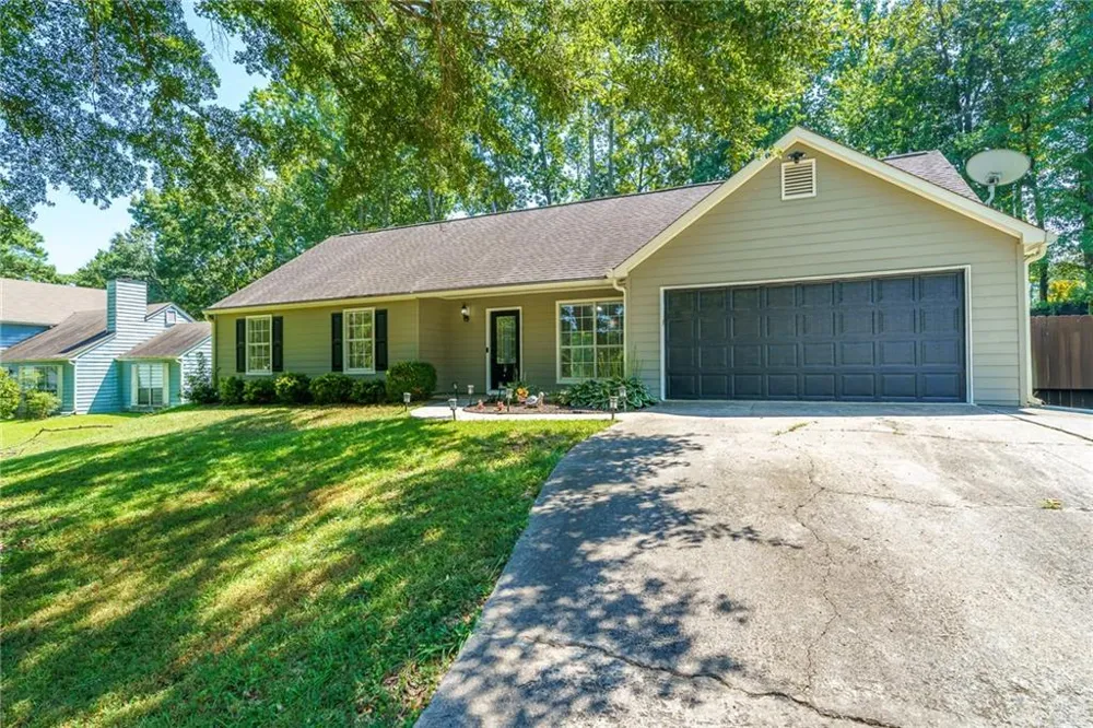 4460 Whitt Station Run NW Acworth, GA 30101