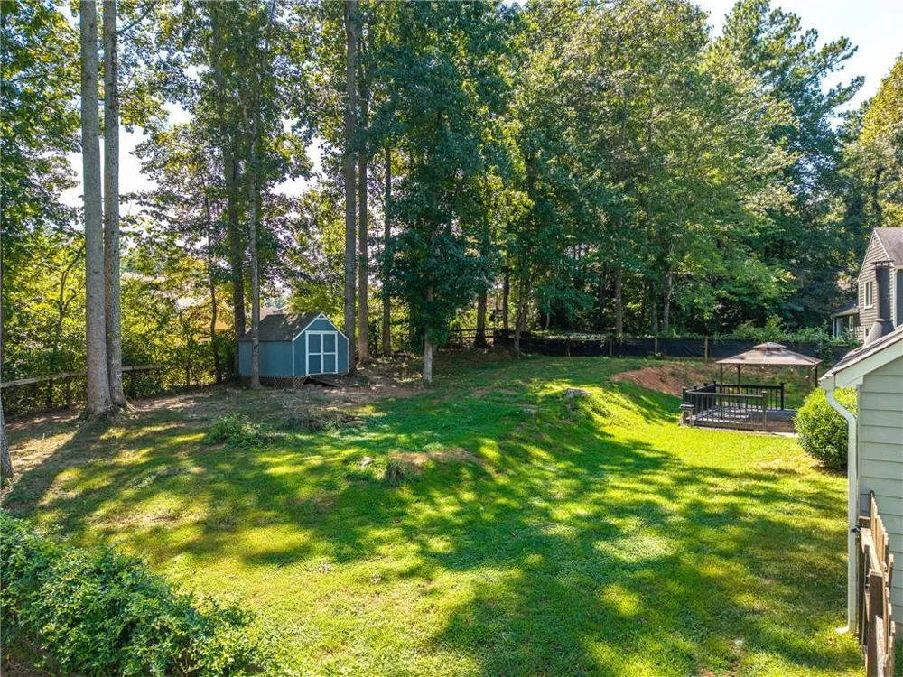 4460 Whitt Station Run NW Acworth, GA 30101
