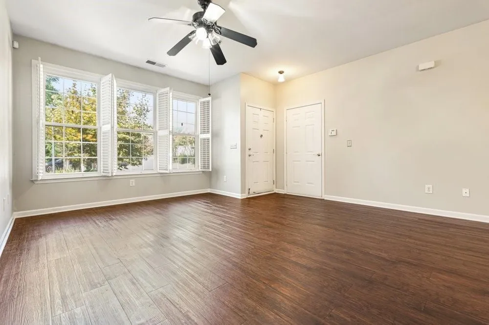 222 Riverstone Place Canton, GA 30114