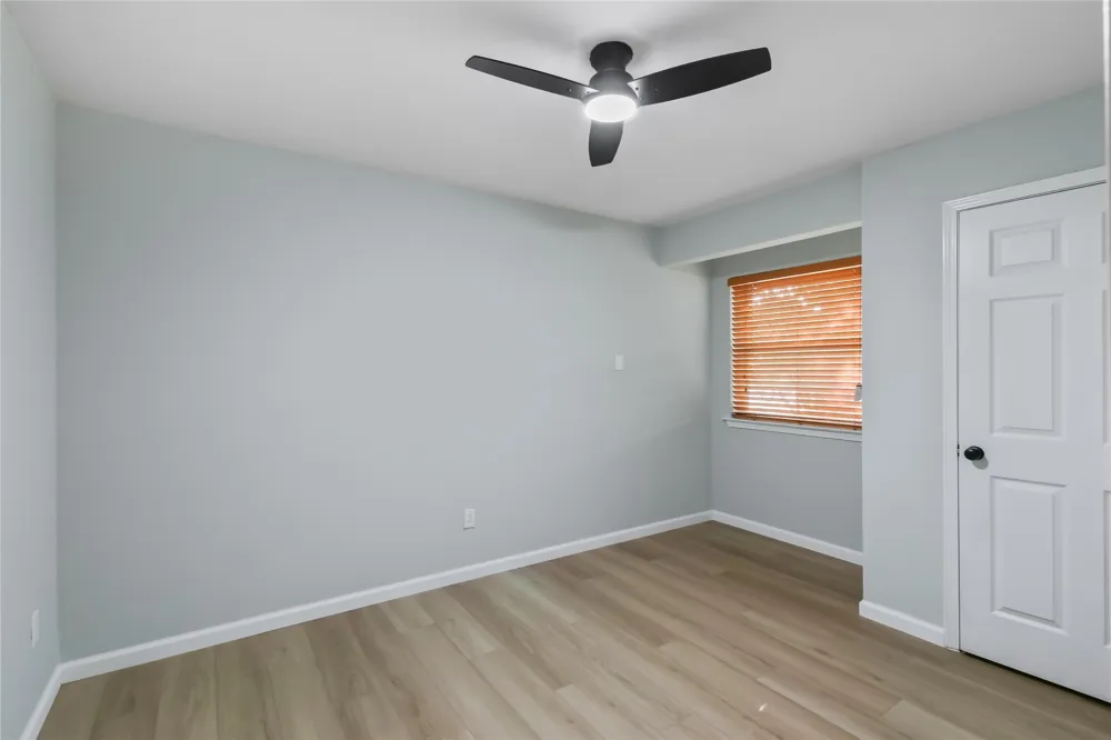2103 Stein Way Carrollton, TX 75007