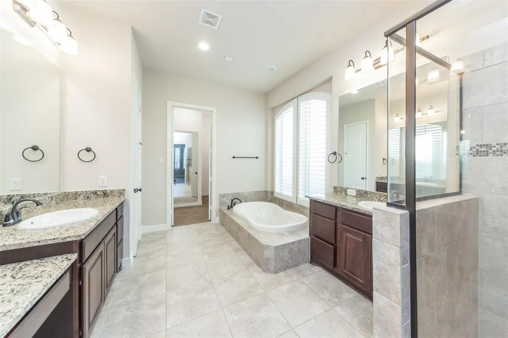 5115 Kenton Place Lane Fulshear, TX 77441