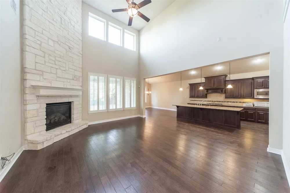 5115 Kenton Place Lane Fulshear, TX 77441