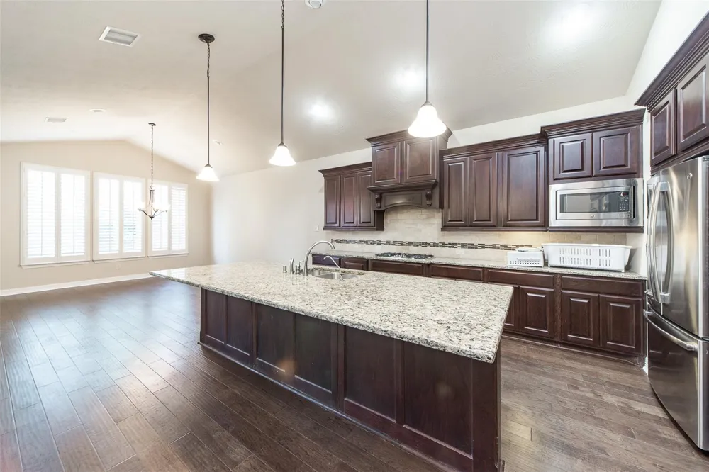 5115 Kenton Place Lane Fulshear, TX 77441