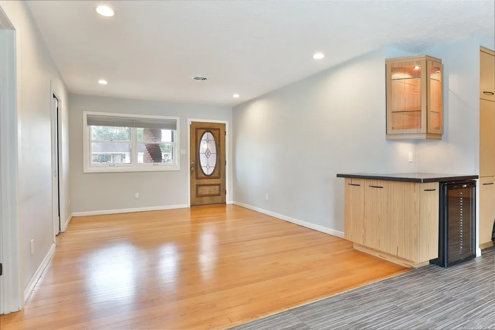 2427 Willowby Drive Houston, TX 77008