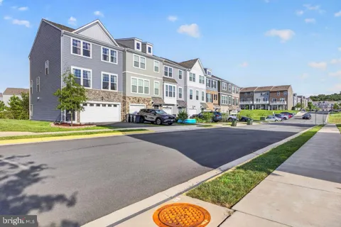 10537 WATERBURY WOODS WAY